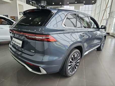 2026 Geely Monjaro I, серый, 4904990 рублей, вид 5