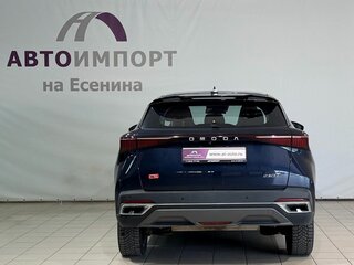 2022 Omoda C5 I, синий, 1650000 рублей, вид 5