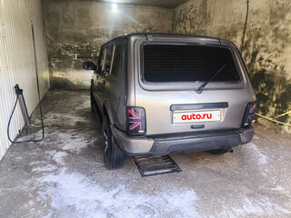 2016 Lada (ВАЗ) 2131 (4x4) I, коричневый, 530000 рублей, вид 4