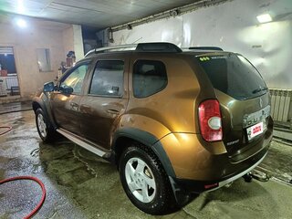 2013 Renault Duster I, коричневый, 850000 рублей, вид 4