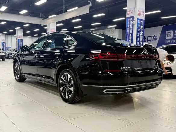 2023 Volkswagen Passat B8 Рестайлинг, чёрный, 1740888 рублей - вид 4