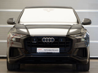 2020 Audi Q8 45 TDI I (4M), серый, 7829000 рублей, вид 2