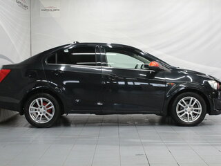 2012 Chevrolet Aveo II, чёрный, 549000 рублей, вид 3