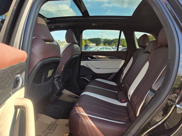 2024 Geely Monjaro I, чёрный, 2950000 рублей - вид 11