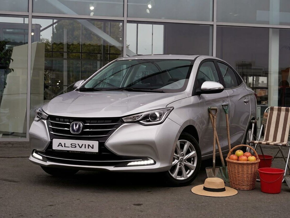 Открыть фотографии: Changan Alsvin