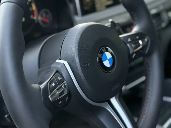 2016 BMW X5 M II (F85), голубой, 3590000 рублей - вид 16