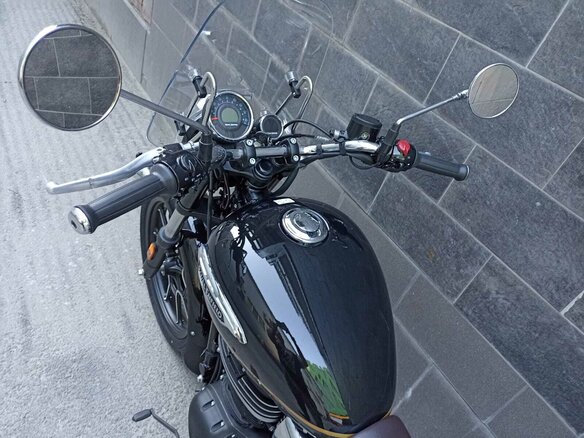 2026 Royal Enfield Meteor, чёрный - вид 9