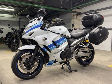 2012 Suzuki GSX 1250 FA, белый, 715000 рублей, вид 1
