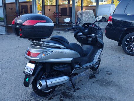 2006 Yamaha Majesty 400, серебристый, 300000 рублей, вид 4