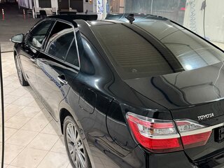 2016 Toyota Camry VII (XV50) Рестайлинг, чёрный, 2300000 рублей, вид 5