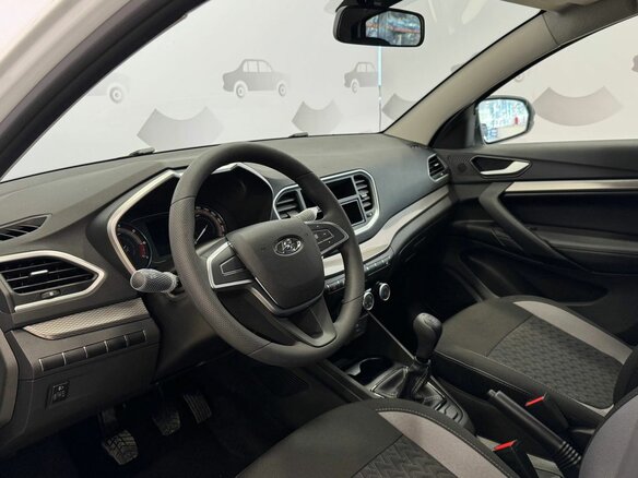 2026 Lada (ВАЗ) Vesta I Рестайлинг (NG), белый - вид 9