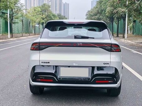 2026 Changan Qiyuan Q05 51.9 kWh II, серебристый, 2370000 рублей, вид 4
