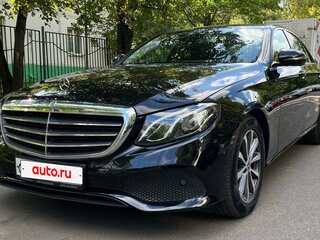2020 Mercedes-Benz E-Класс 200 V (W213, S213, C238), чёрный, 2350000 рублей, вид 2