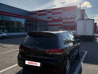 2010 Volkswagen Golf VI, чёрный, 495000 рублей, вид 4