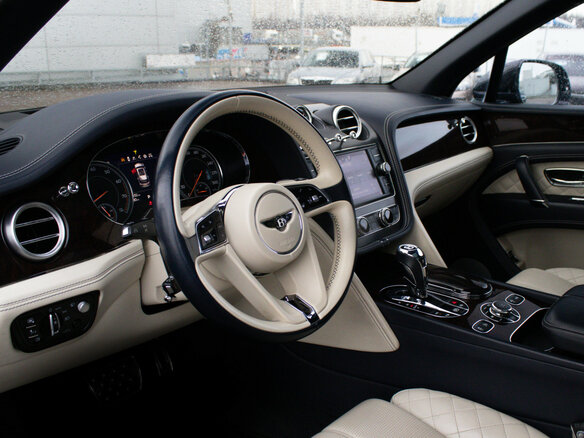 2016 Bentley Bentayga I, синий - вид 10