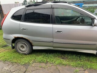 1999 Nissan Tino, серый, 160000 рублей, вид 3