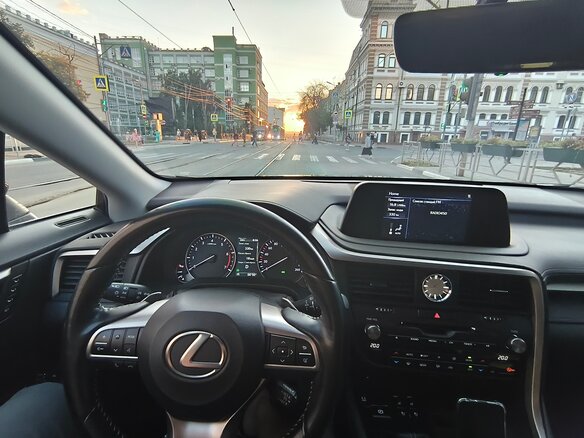 2019 Lexus RX 300 IV Рестайлинг, синий, 5050000 рублей - вид 9