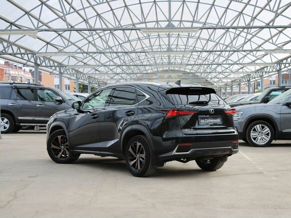 2021 Lexus NX 200 I Рестайлинг, чёрный, 3800000 рублей - вид 2