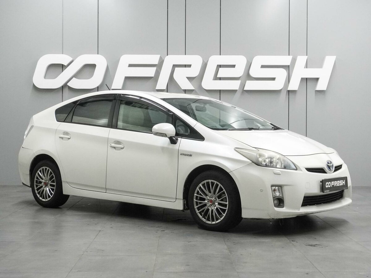 Открыть фотографии: Toyota Prius III (XW30)