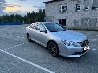 2014 Toyota Camry VII (XV50), серебристый, 1420000 рублей, вид 5