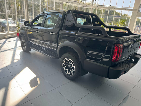 2026 JAC T9 Urban, чёрный, 3759000 рублей - вид 6