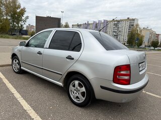 2002 Skoda Fabia I, серебристый, 220000 рублей, вид 4