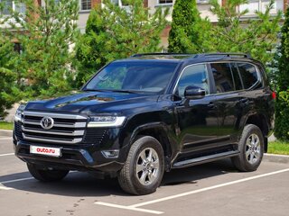 2023 Toyota Land Cruiser 300 Series, чёрный, 8950000 рублей, вид 3