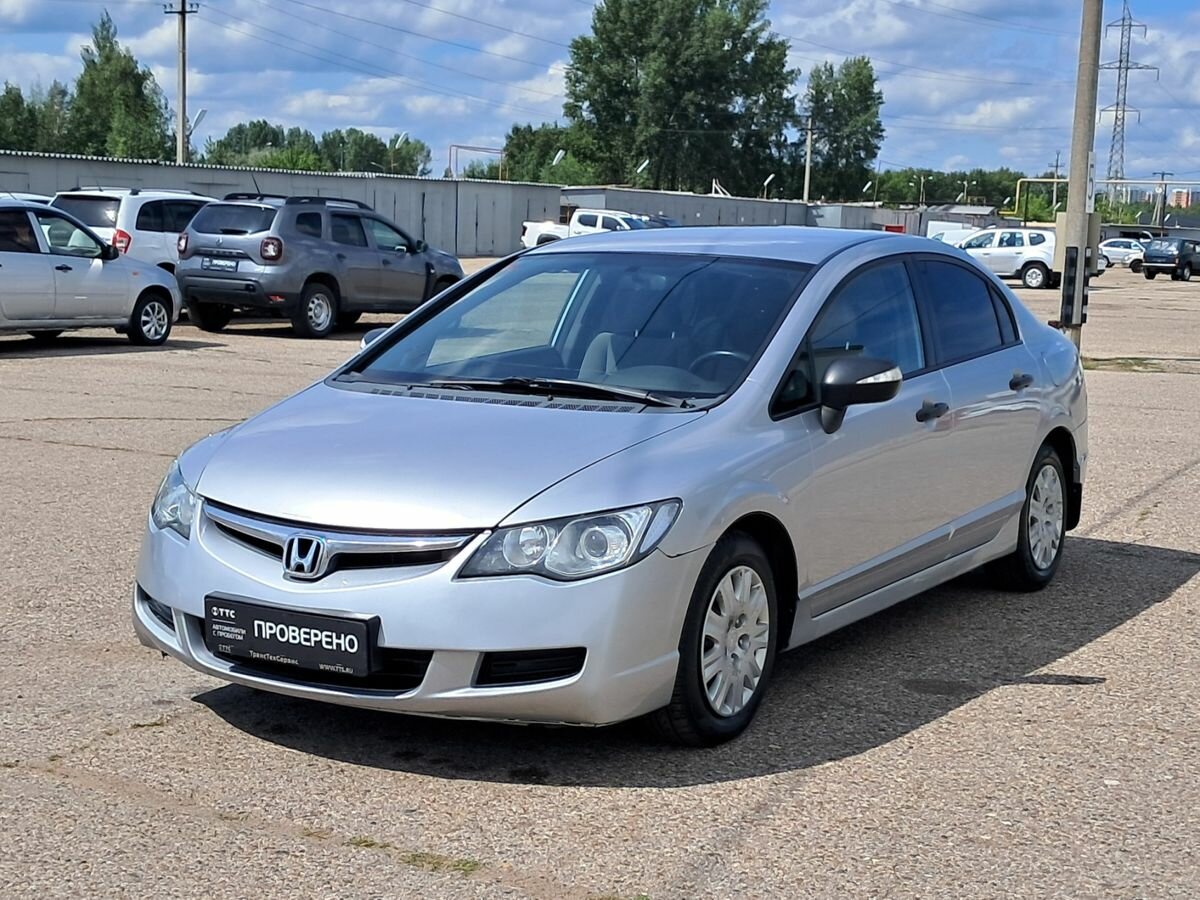 Открыть фотографии: Honda Civic VIII