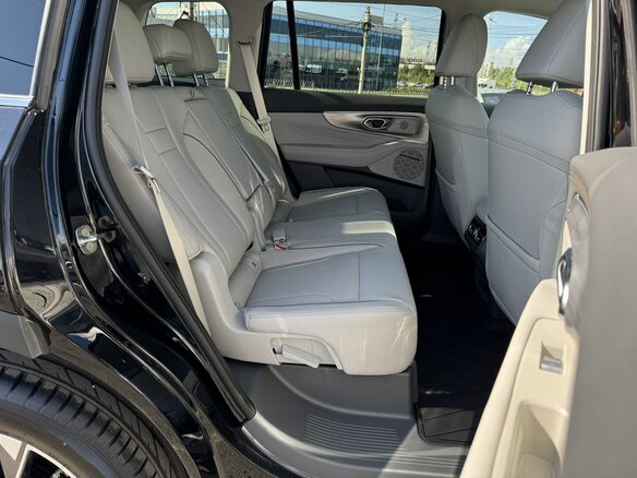 2026 GAC GS8 Traveller II, чёрный, 5349000 рублей - вид 12
