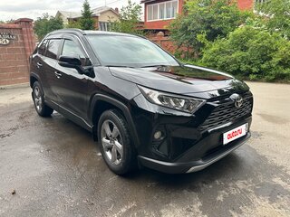 2020 Toyota RAV4 V (XA50), чёрный, 3180000 рублей, вид 2
