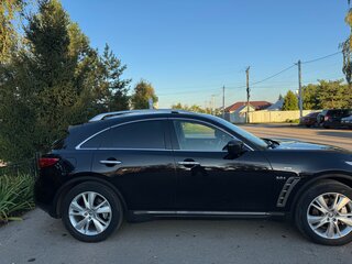 2013 Infiniti QX70, чёрный, 2350000 рублей, вид 2