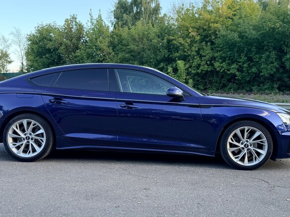 2021 Audi A5 40 TFSI II (F5) Рестайлинг, синий - вид 2