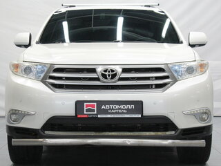 2013 Toyota Highlander II (XU40) Рестайлинг, белый, 1999000 рублей, вид 3