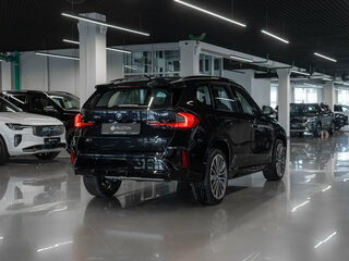 2026 BMW X1 Long 25Li xDrive III (U11/U12), чёрный, 6050000 рублей, вид 5