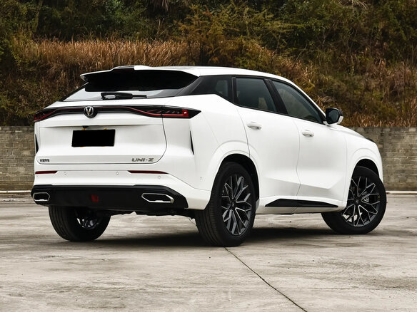 2026 Changan UNI-Z, белый - вид 3