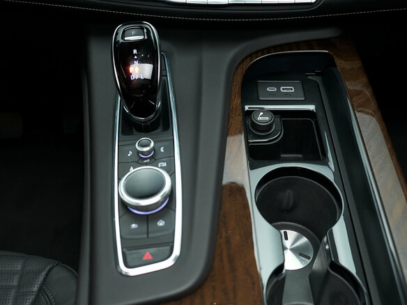 2023 Cadillac Escalade V, чёрный, 14000000 рублей - вид 34