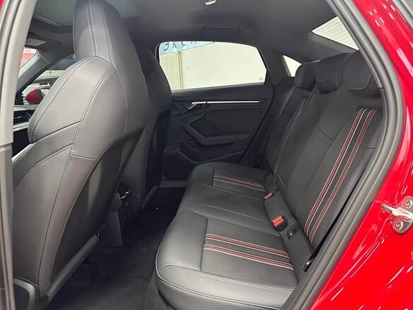 2022 Audi A3 35 TFSI Long IV (8Y), красный - вид 13