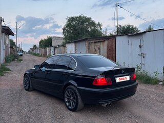 1999 BMW 3 серии 320i IV (E46), чёрный, 950000 рублей, вид 3