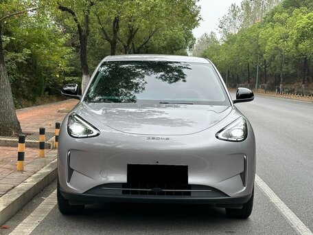 2025 Geely Geome Xingyuan 40.16 kWh, серебристый, 1550000 рублей, вид 3