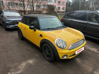 2009 Mini Hatch Cooper II (R56), жёлтый, 600000 рублей, вид 2