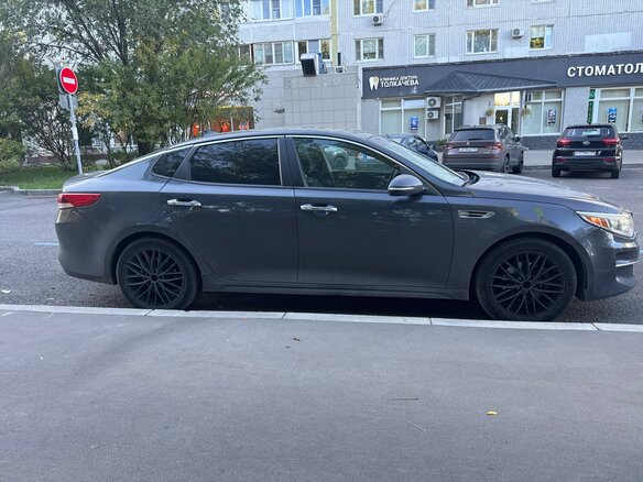 2017 Kia Optima IV, серый - вид 1