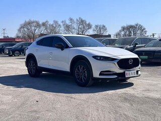2023 Mazda CX-4 I Рестайлинг, белый, 1911000 рублей, вид 3