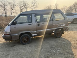 1990 Toyota Town Ace II Рестайлинг 2, коричневый, 150000 рублей, вид 2