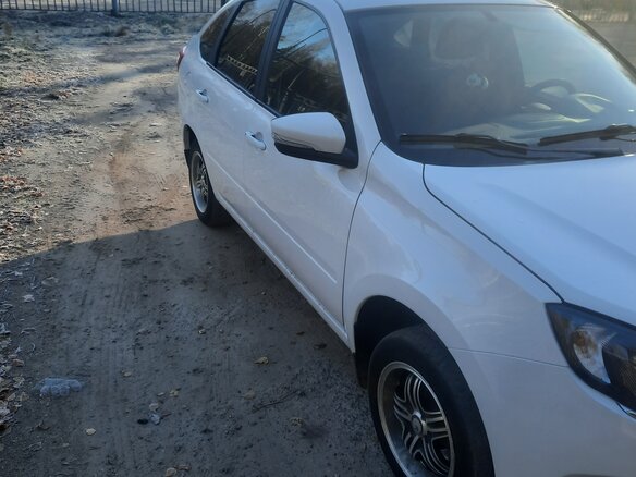 2023 Lada (ВАЗ) Granta I Рестайлинг, белый, 590000 рублей - вид 1