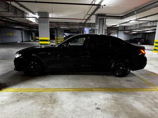 2019 BMW 3 серии 330i VII (G2x), чёрный, 3600000 рублей, вид 3
