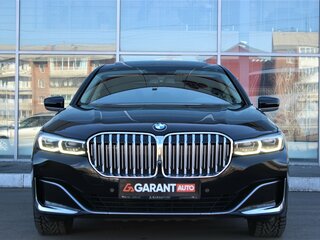 2019 BMW 7 серии Long 730Ld xDrive VI (G11/G12) Рестайлинг, чёрный, 4685000 рублей, вид 2