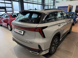 2024 Changan CS75 Plus III, серый, 3669900 рублей, вид 5