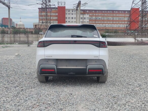2026 Changan Qiyuan Q05 51.9 kWh II, белый, 2460000 рублей - вид 4