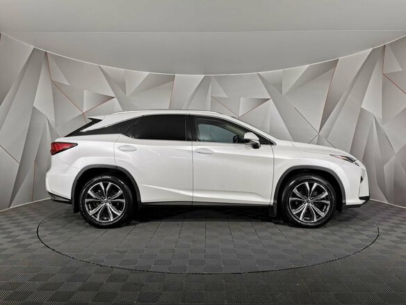 2018 Lexus RX 300 IV, белый, 4309000 рублей - вид 5