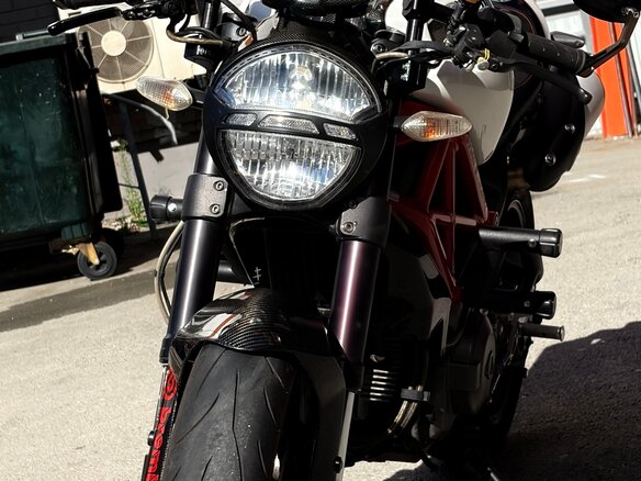 2010 Ducati Monster 796, белый, 555000 рублей - вид 1